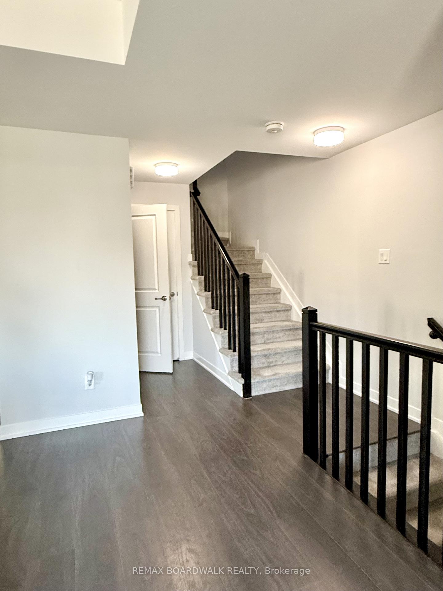 Photo 19 of 2021 Blossite Private, Ottawa, Barrhaven - Stonebridge — HOMEH