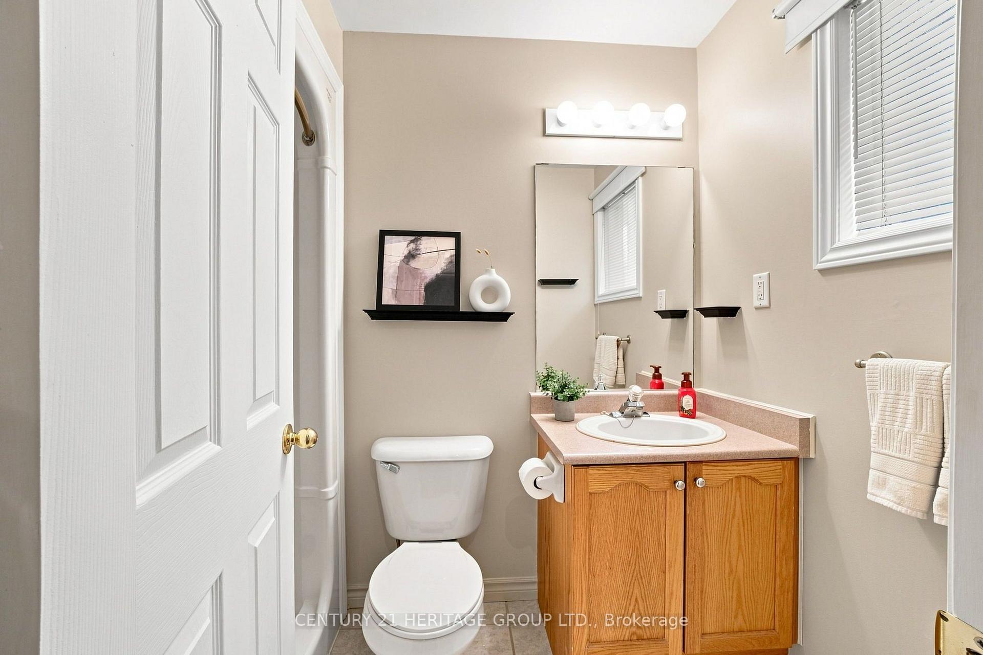 Photo 22 of 546 Jerseyville Road W, Hamilton, Ancaster — HOMEH