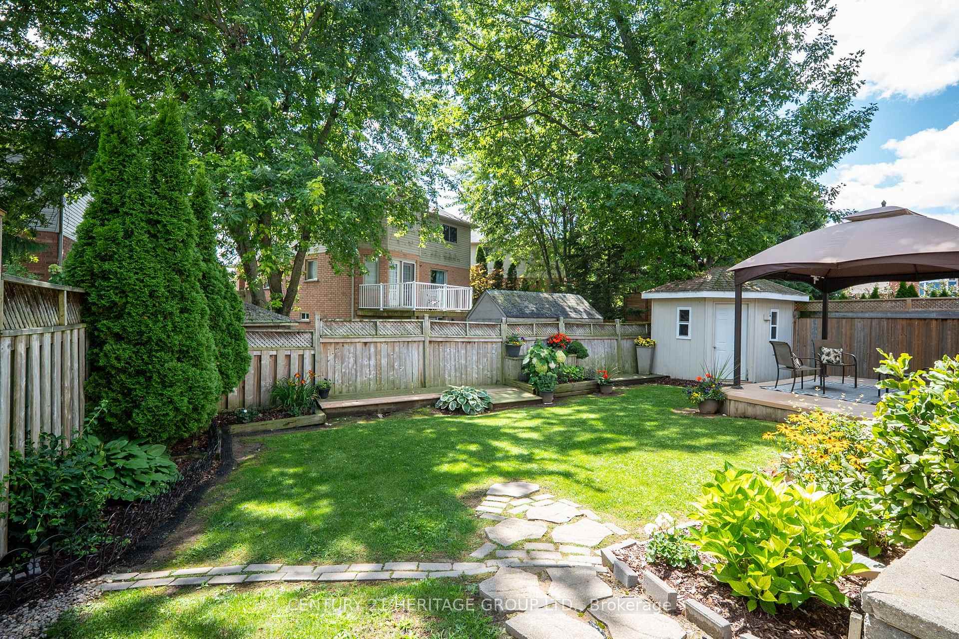 Photo 46 of 546 Jerseyville Road W, Hamilton, Ancaster — HOMEH
