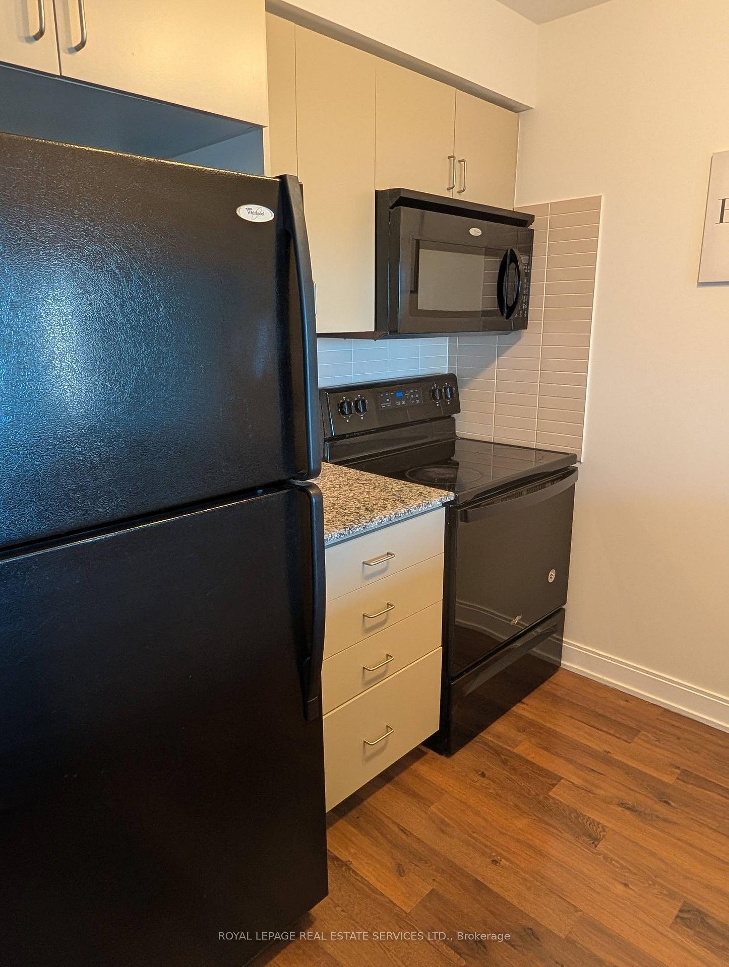 Photo 16 of Unit 2157, 25 Viking Lane, Etobicoke, Islington-City Centre West — HOMEH