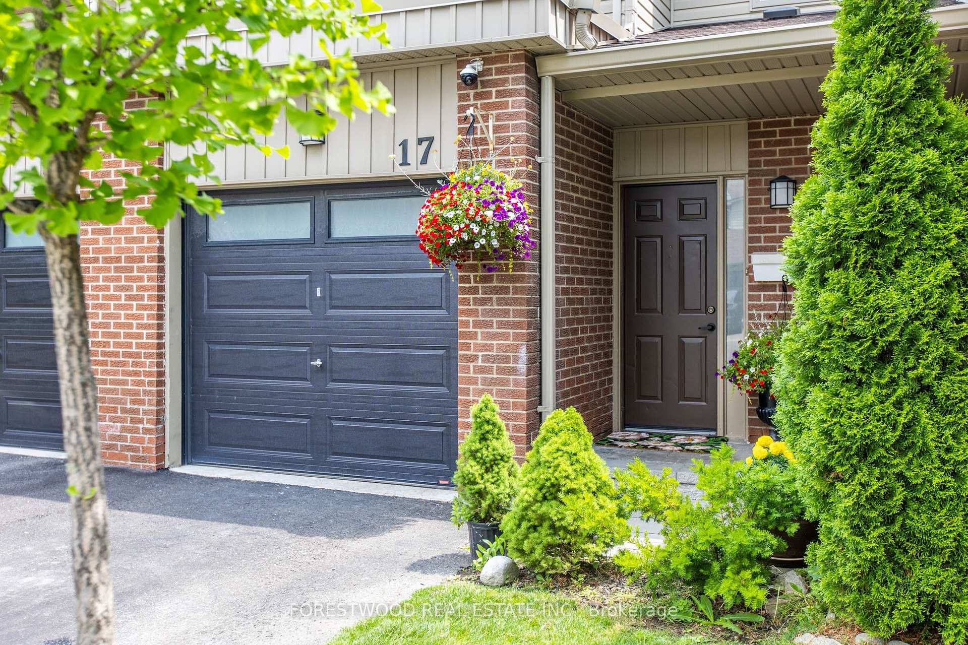 Photo 2 of Unit 17, 485 Meadows Boulevard, Mississauga, Rathwood — HOMEH