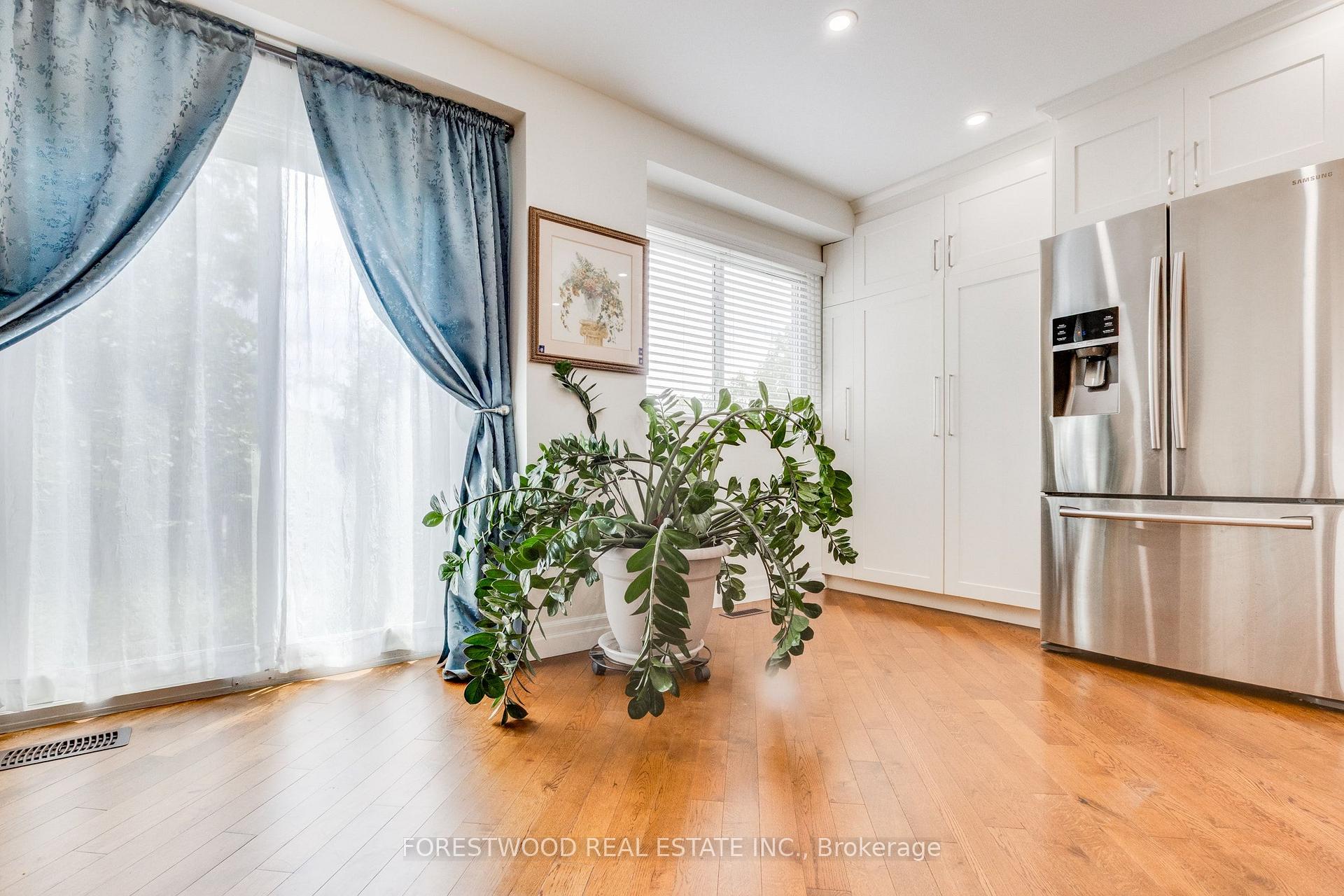 Photo 13 of Unit 17, 485 Meadows Boulevard, Mississauga, Rathwood — HOMEH