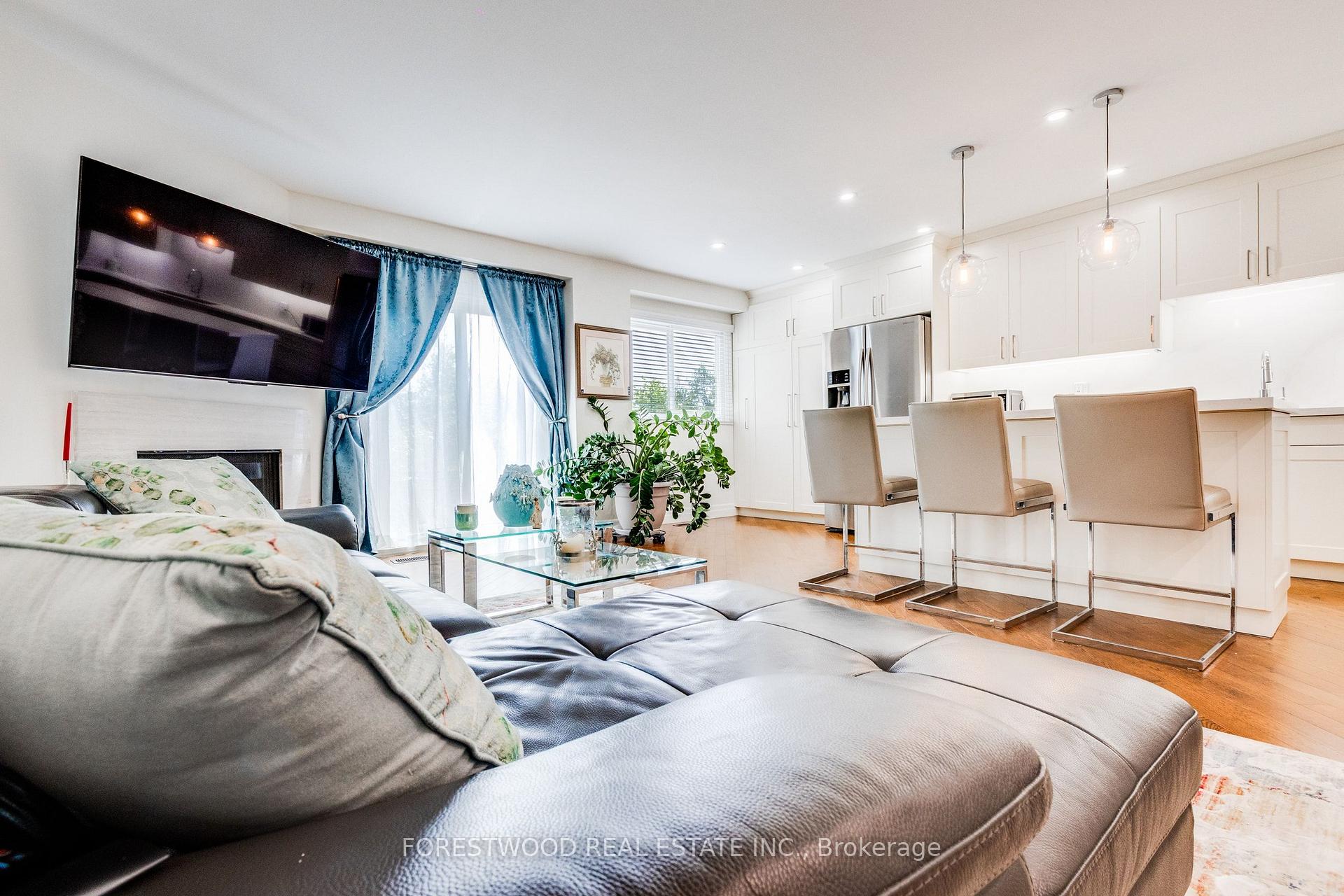 Photo 19 of Unit 17, 485 Meadows Boulevard, Mississauga, Rathwood — HOMEH