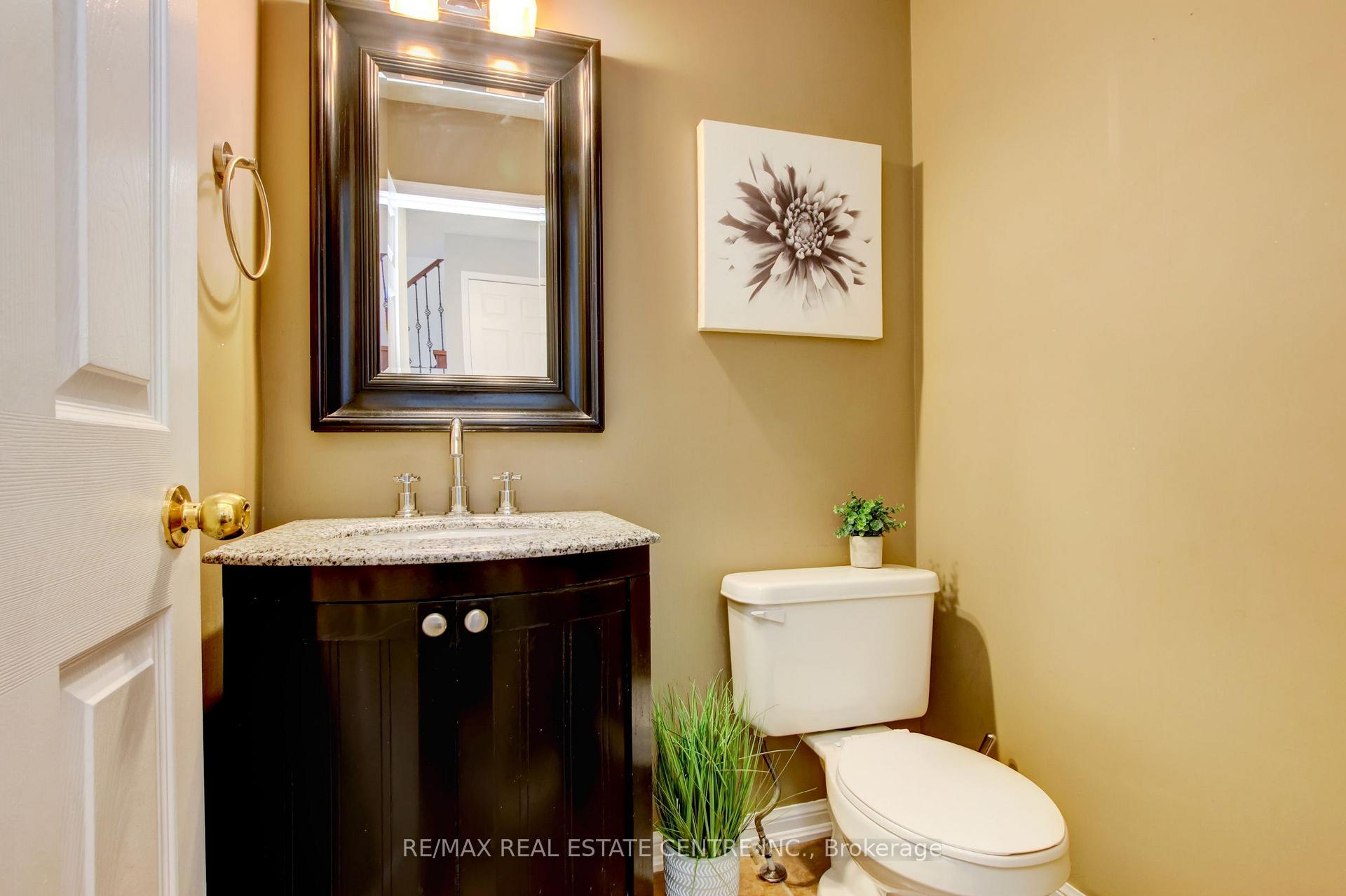 Photo 22 of 123 Lunney Crescent, Clarington, Bowmanville — HOMEH