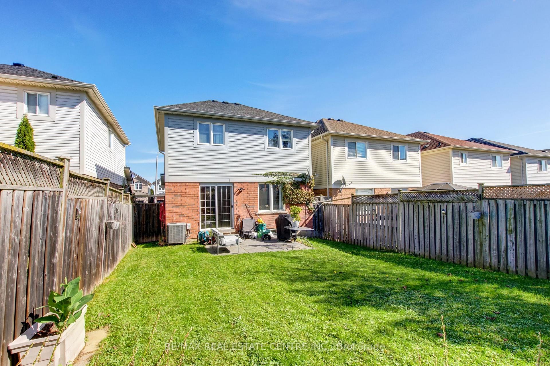 Photo 35 of 123 Lunney Crescent, Clarington, Bowmanville — HOMEH