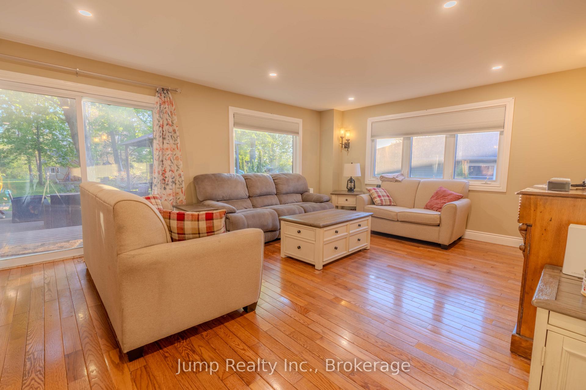 Photo 24 of 22788 Creek Road, Chatham-Kent, Chatham — HOMEH