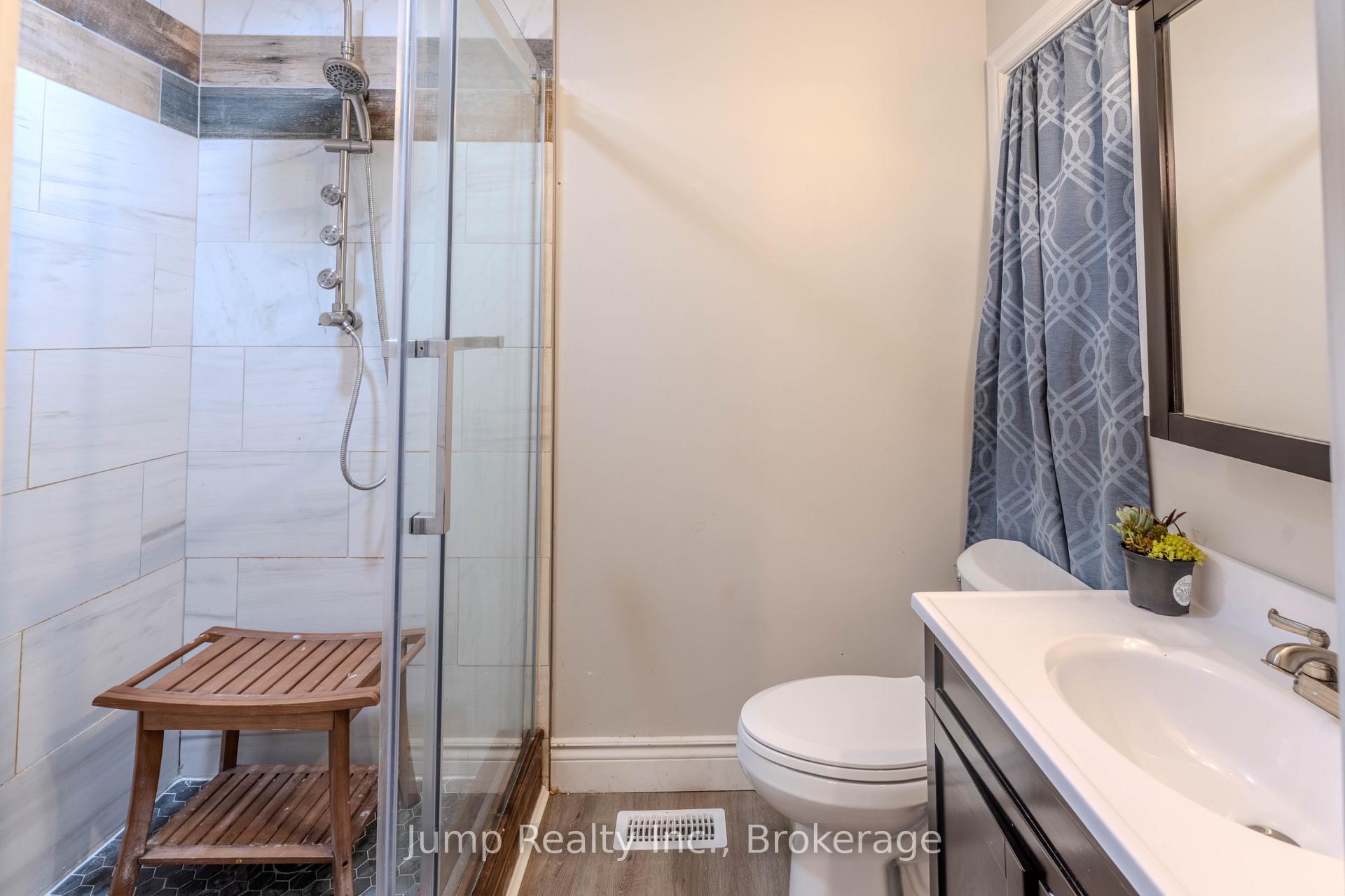 Photo 26 of 22788 Creek Road, Chatham-Kent, Chatham — HOMEH