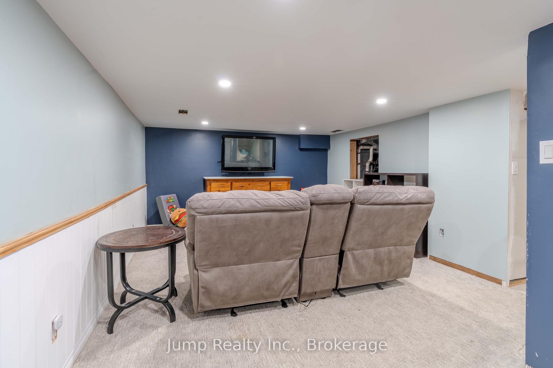 Photo 37 of 22788 Creek Road, Chatham-Kent, Chatham — HOMEH