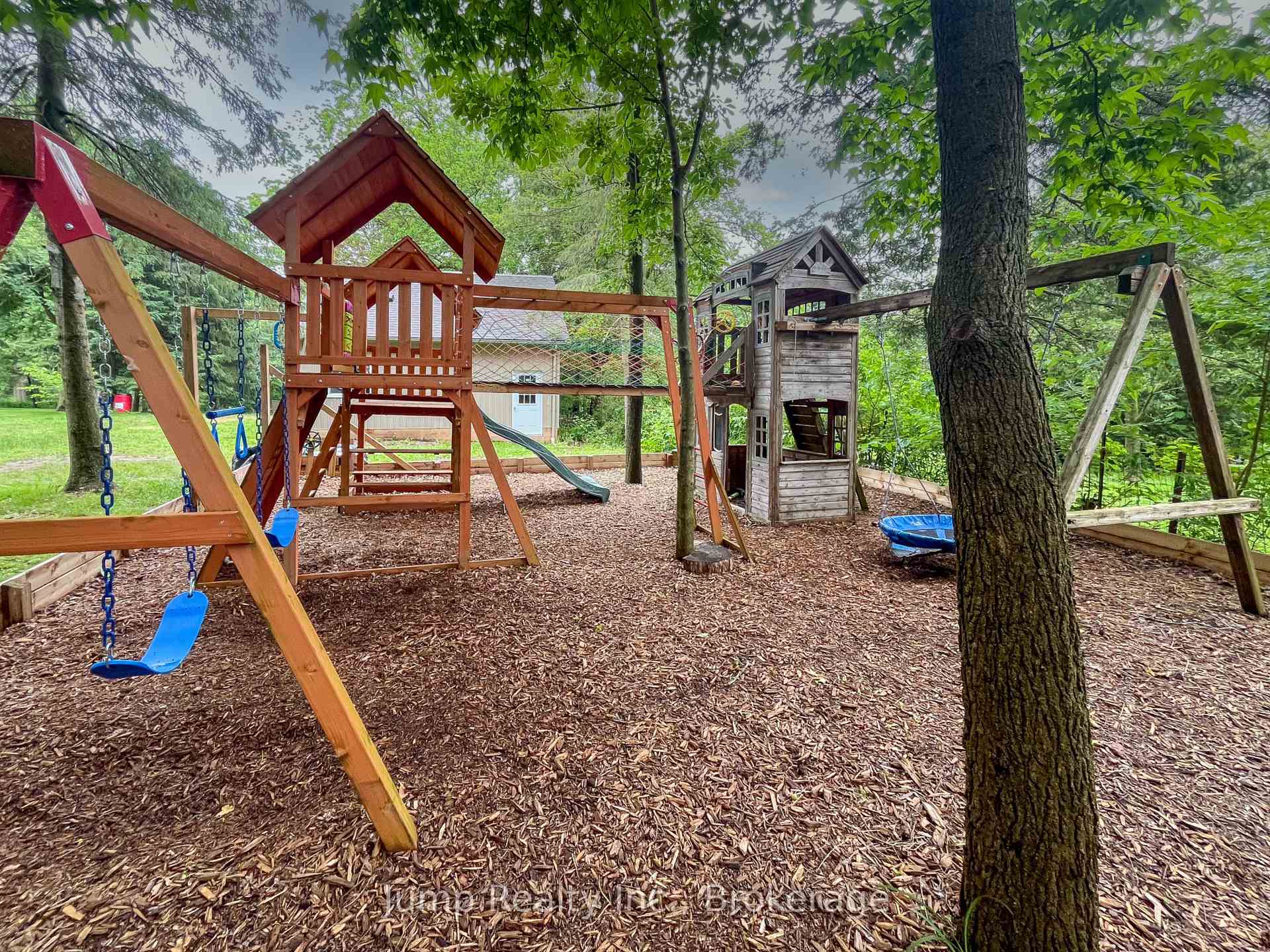 Photo 45 of 22788 Creek Road, Chatham-Kent, Chatham — HOMEH