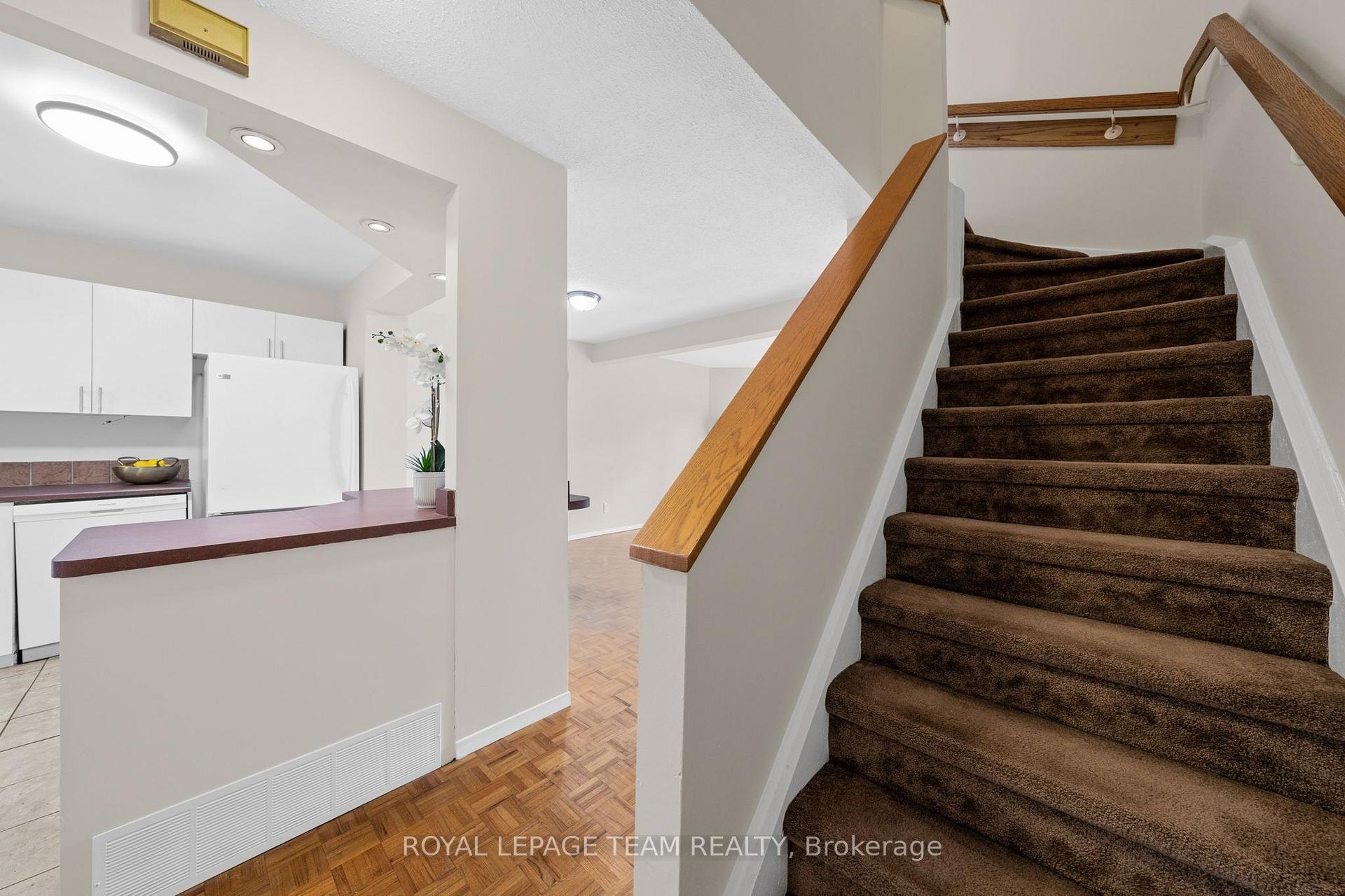 Photo 26 of 26 Paddington Private, Ottawa, Heron Gate/Industrial Park — HOMEH