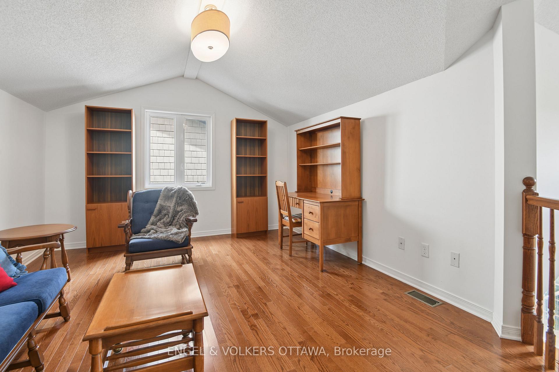Photo 23 of 162 Maple Key Private, Ottawa, Blossom Park/Kemp Park/Findlay Creek — HOMEH