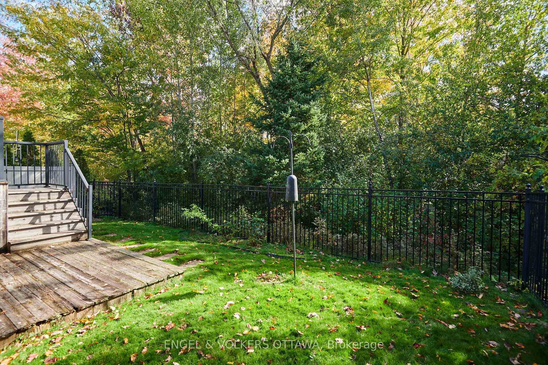 Photo 27 of 162 Maple Key Private, Ottawa, Blossom Park/Kemp Park/Findlay Creek — HOMEH