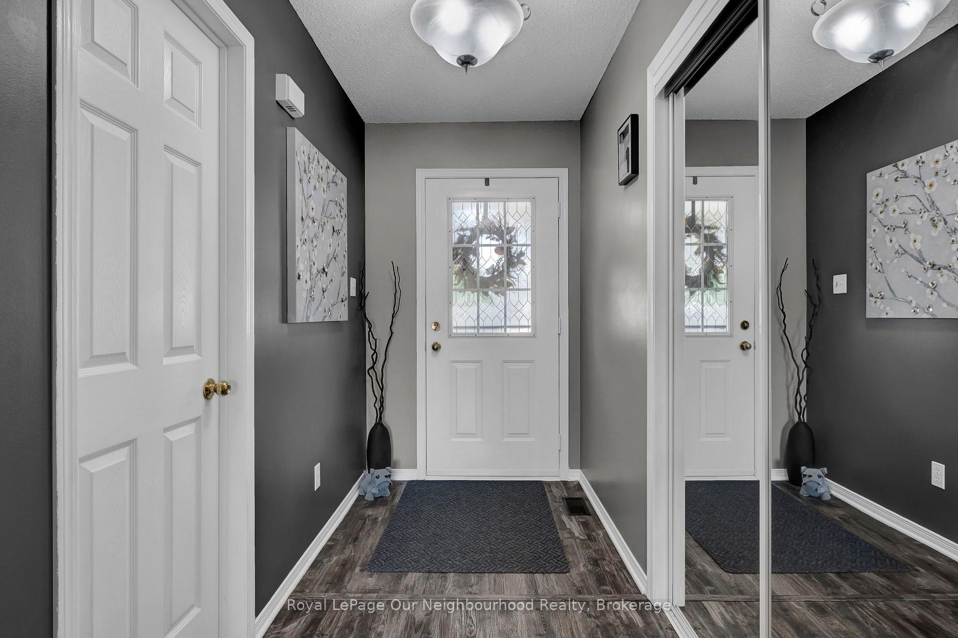 Photo 3 of 56 Wilmot Trail, Clarington, Bowmanville — HOMEH