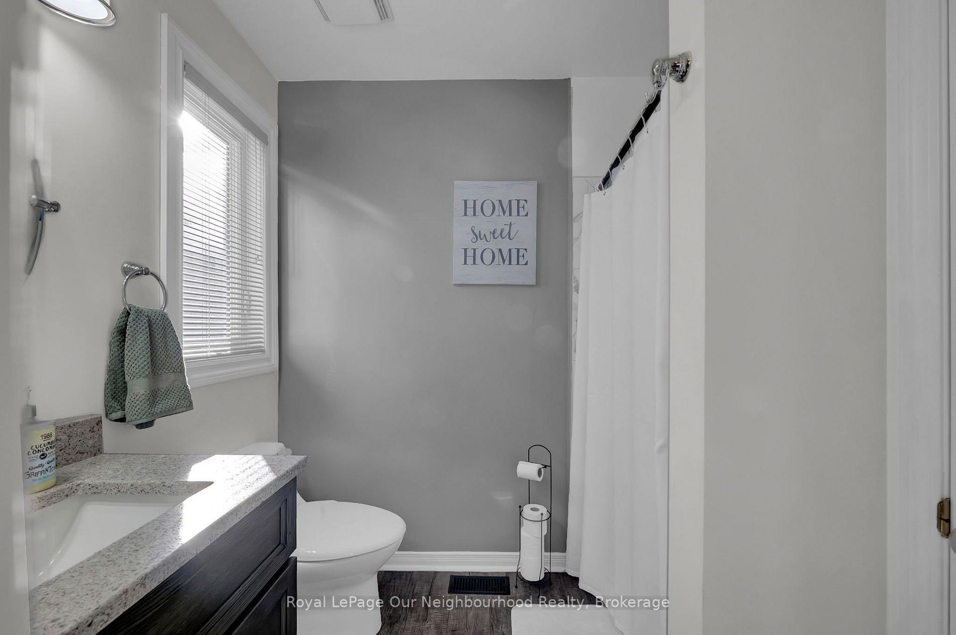 Photo 21 of 56 Wilmot Trail, Clarington, Bowmanville — HOMEH