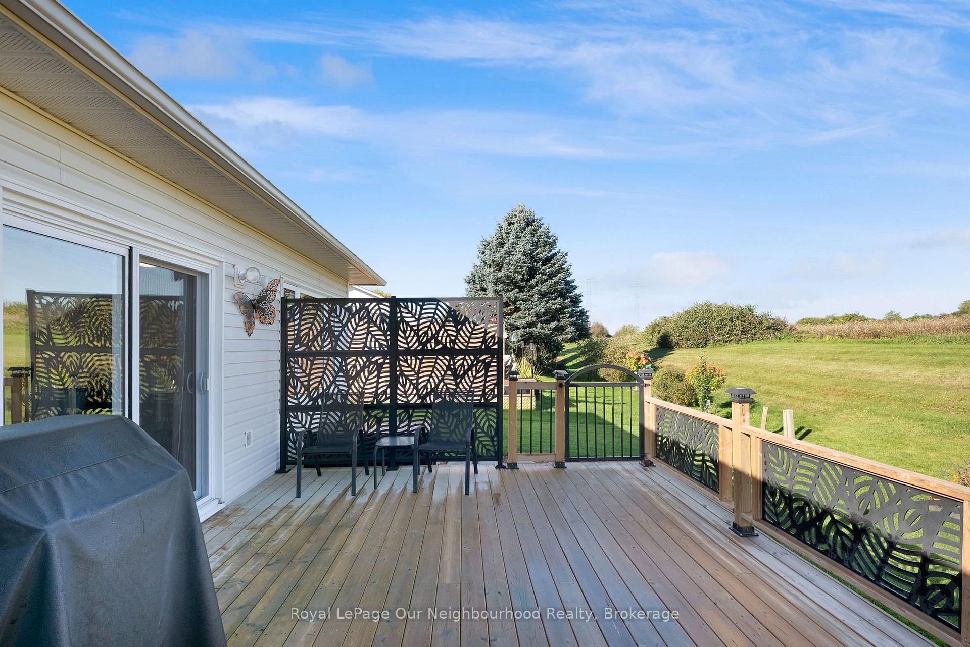 Photo 29 of 56 Wilmot Trail, Clarington, Bowmanville — HOMEH