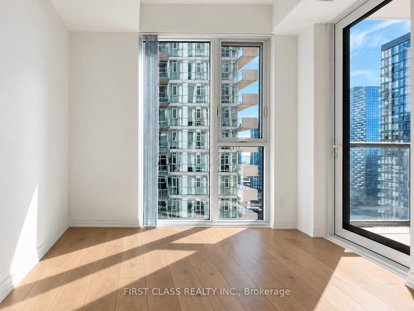 Photo 4 of Unit 2912, 400 King Street W, Toronto, Waterfront Communities — HOMEH