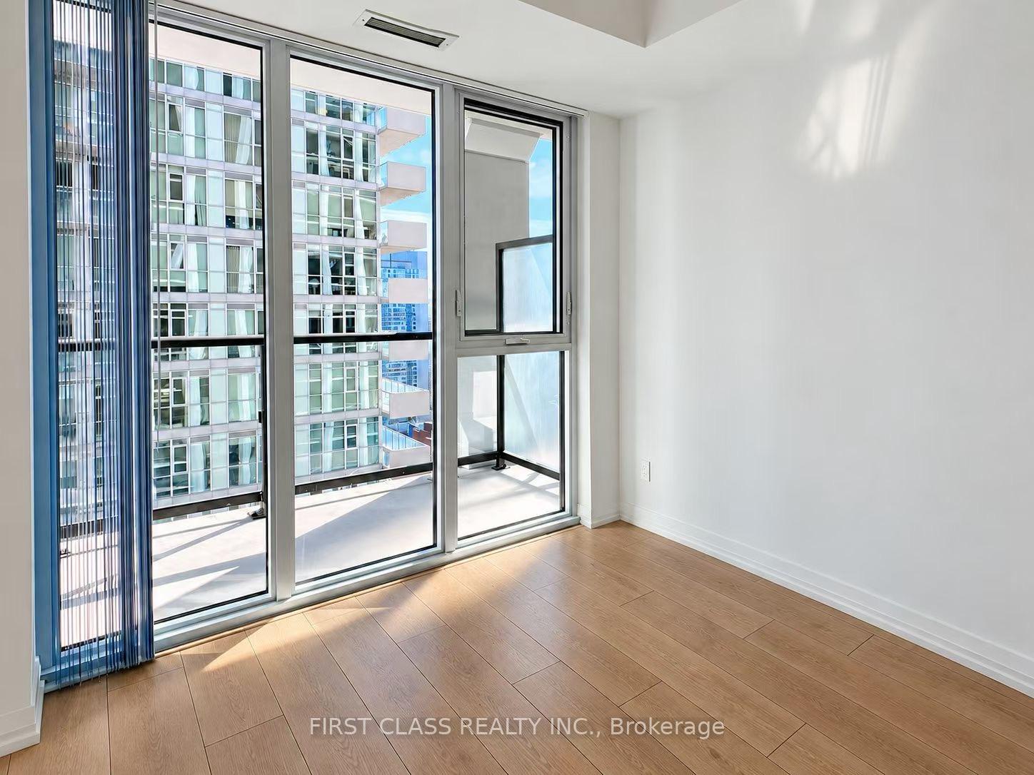 Photo 5 of Unit 2912, 400 King Street W, Toronto, Waterfront Communities — HOMEH