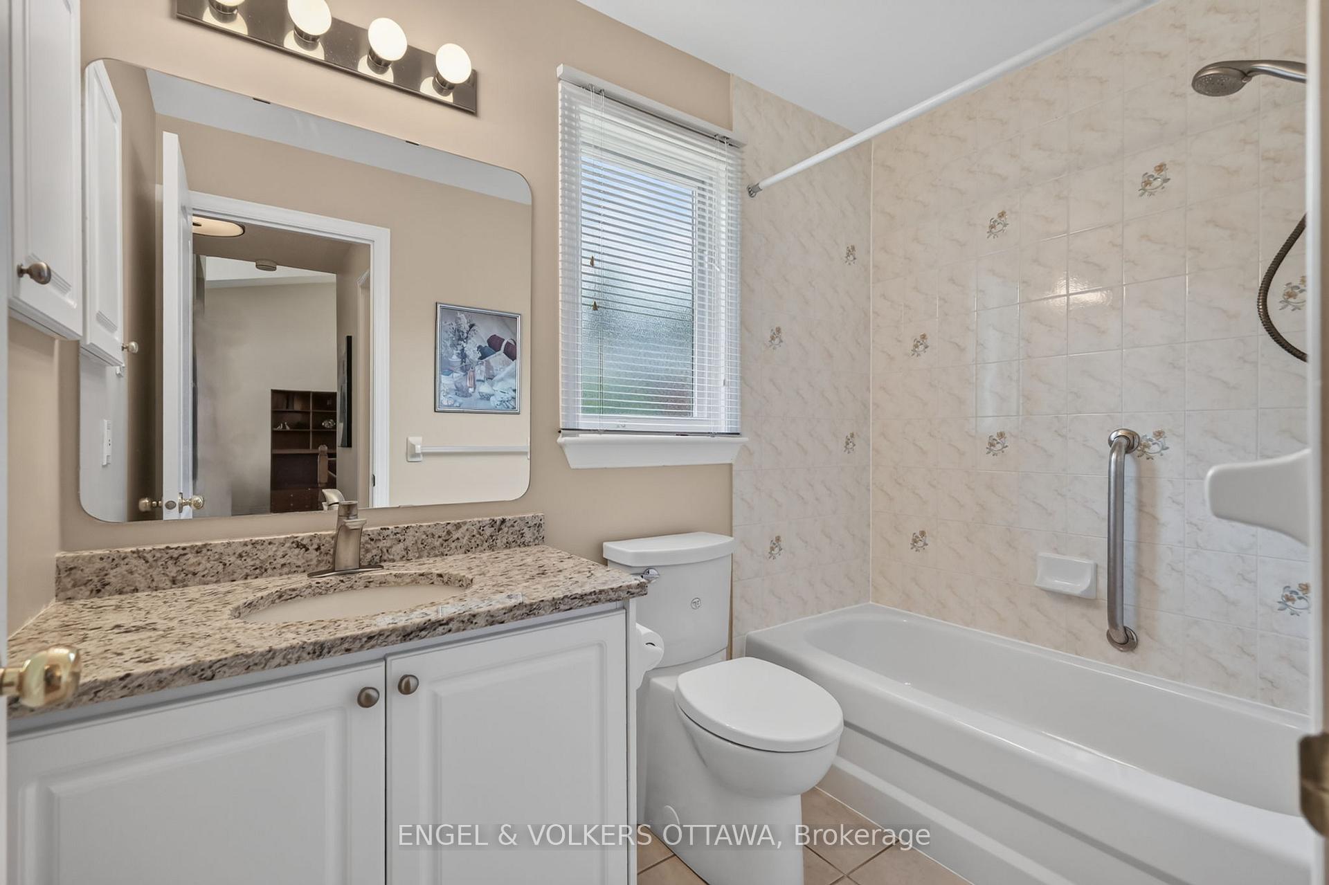 Photo 27 of 10 Waterthrush Crescent, Ottawa, Kanata - Bridlewood — HOMEH