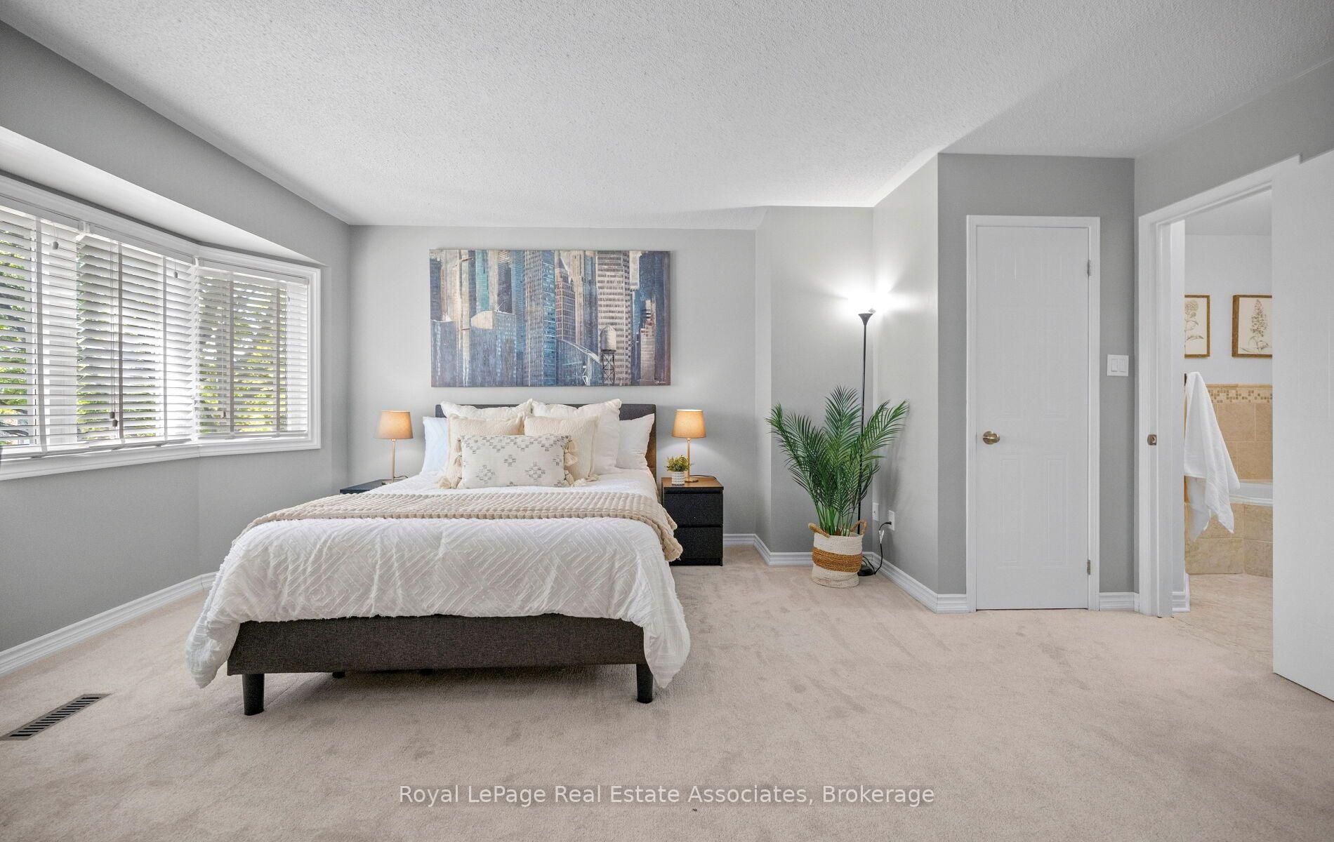 Photo 15 of Unit 19, 1485 Torrington Drive, Mississauga, East Credit — HOMEH