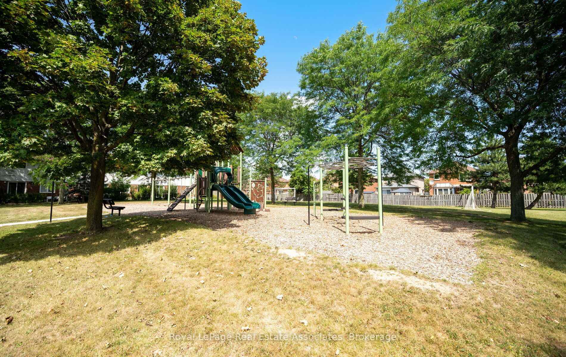 Photo 30 of Unit 19, 1485 Torrington Drive, Mississauga, East Credit — HOMEH
