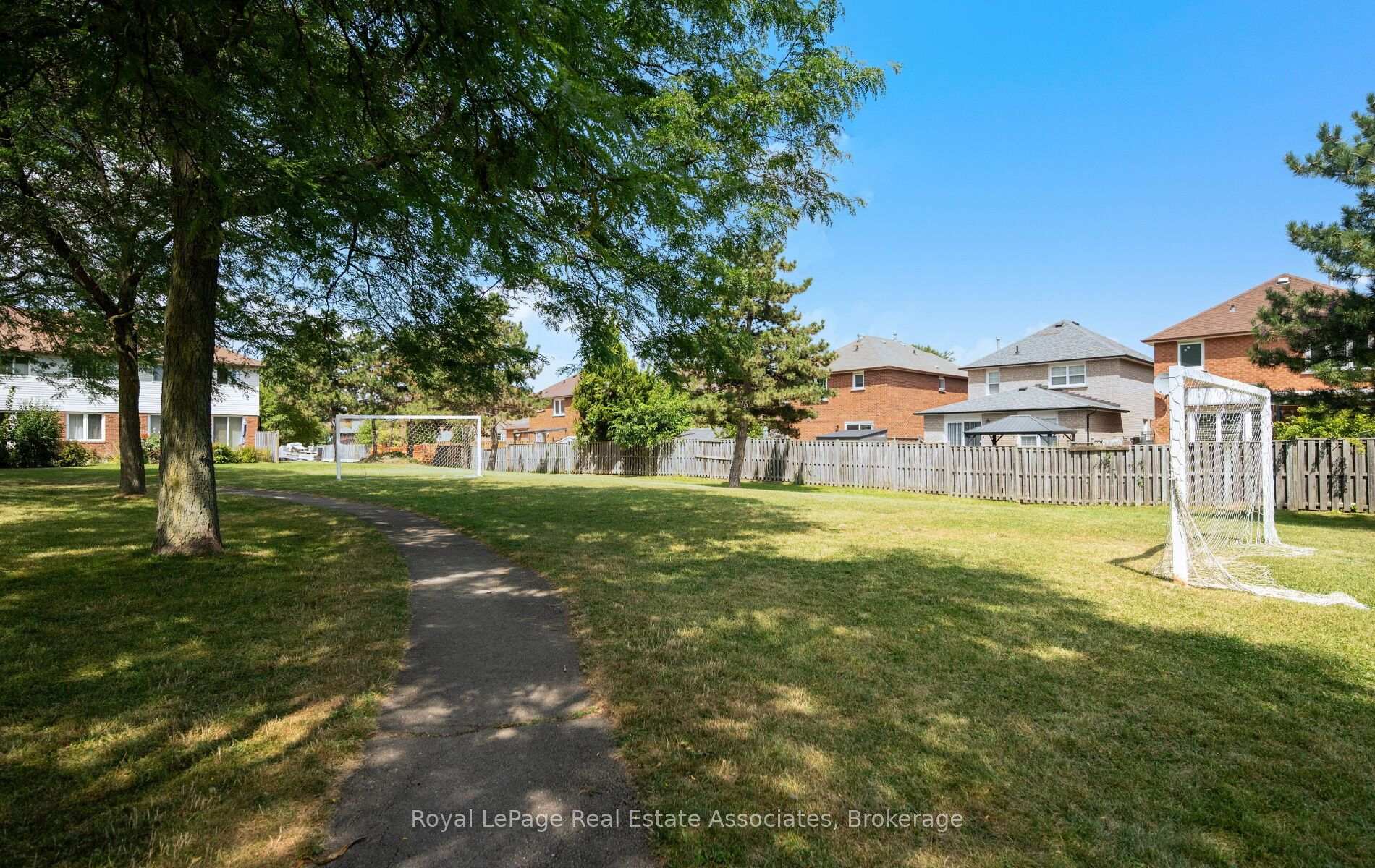 Photo 31 of Unit 19, 1485 Torrington Drive, Mississauga, East Credit — HOMEH