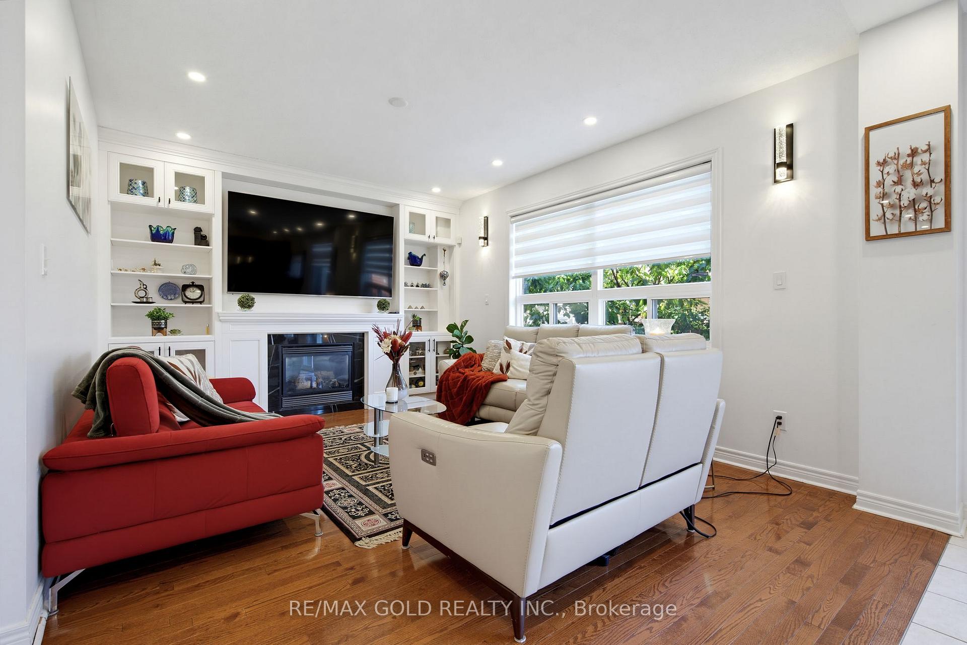 Photo 11 of 7 Darou Crescent, Brampton, Sandringham-Wellington — HOMEH