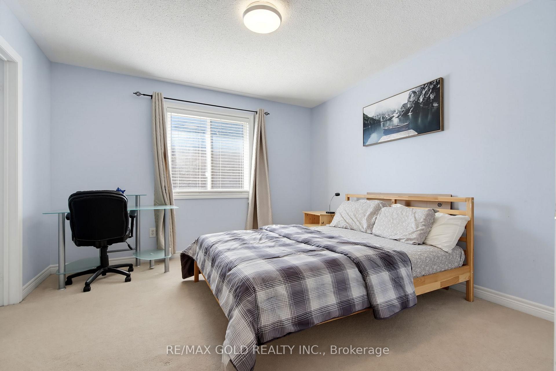 Photo 27 of 7 Darou Crescent, Brampton, Sandringham-Wellington — HOMEH