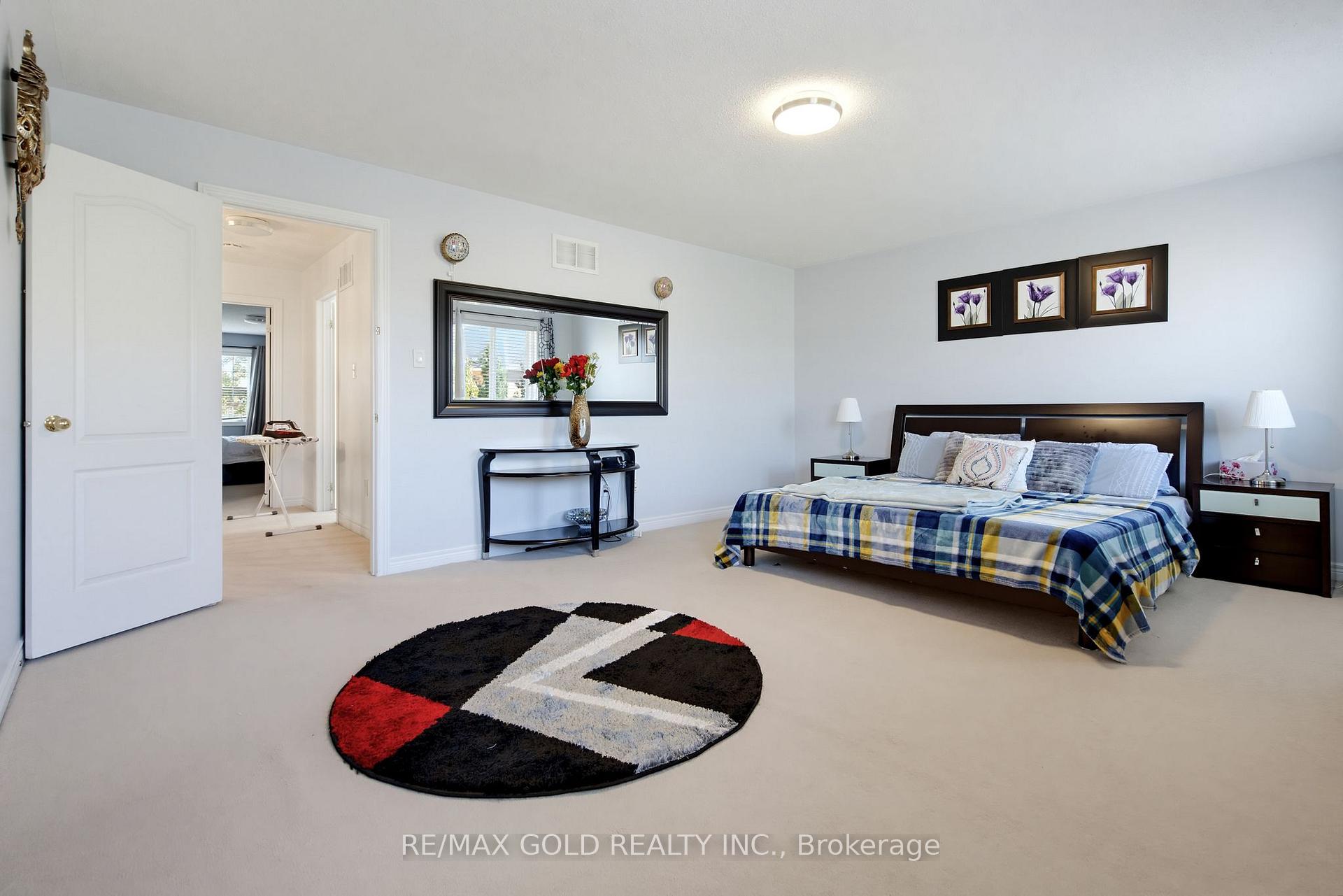 Photo 31 of 7 Darou Crescent, Brampton, Sandringham-Wellington — HOMEH