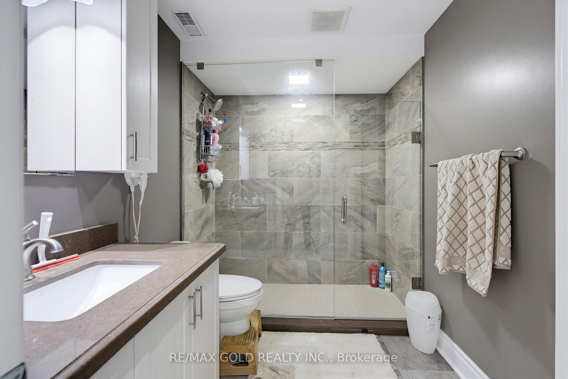 Photo 42 of 7 Darou Crescent, Brampton, Sandringham-Wellington — HOMEH