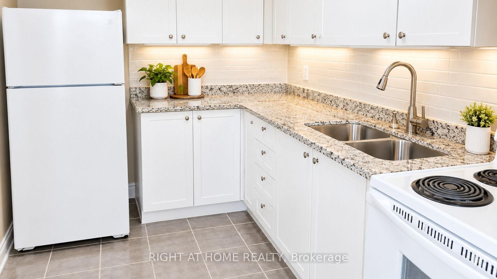 Photo 13 of Unit 701, 177 Linus Road, North York, Don Valley Village — HOMEH