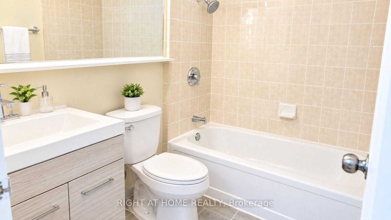 Photo 15 of Unit 701, 177 Linus Road, North York, Don Valley Village — HOMEH