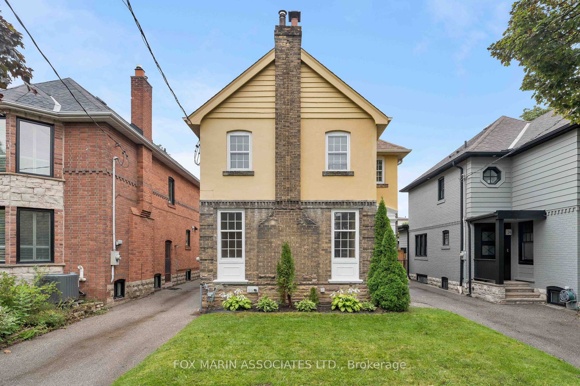 Photo 2 of 26 Claxton Boulevard, Toronto, Humewood-Cedarvale — HOMEH