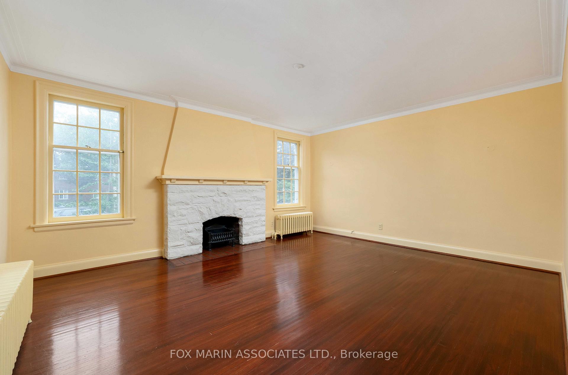 Photo 6 of 26 Claxton Boulevard, Toronto, Humewood-Cedarvale — HOMEH