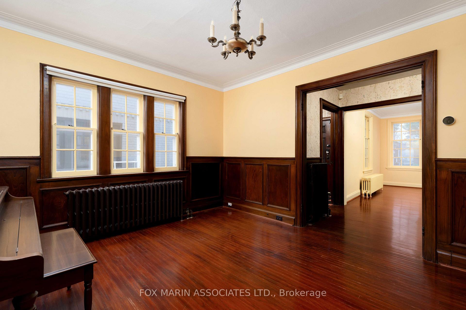 Photo 11 of 26 Claxton Boulevard, Toronto, Humewood-Cedarvale — HOMEH