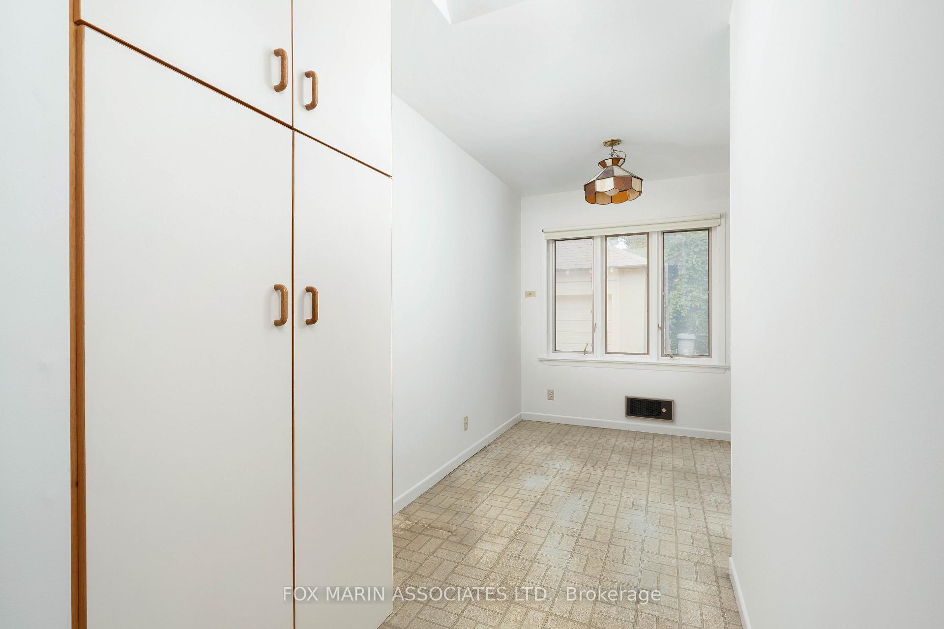Photo 17 of 26 Claxton Boulevard, Toronto, Humewood-Cedarvale — HOMEH