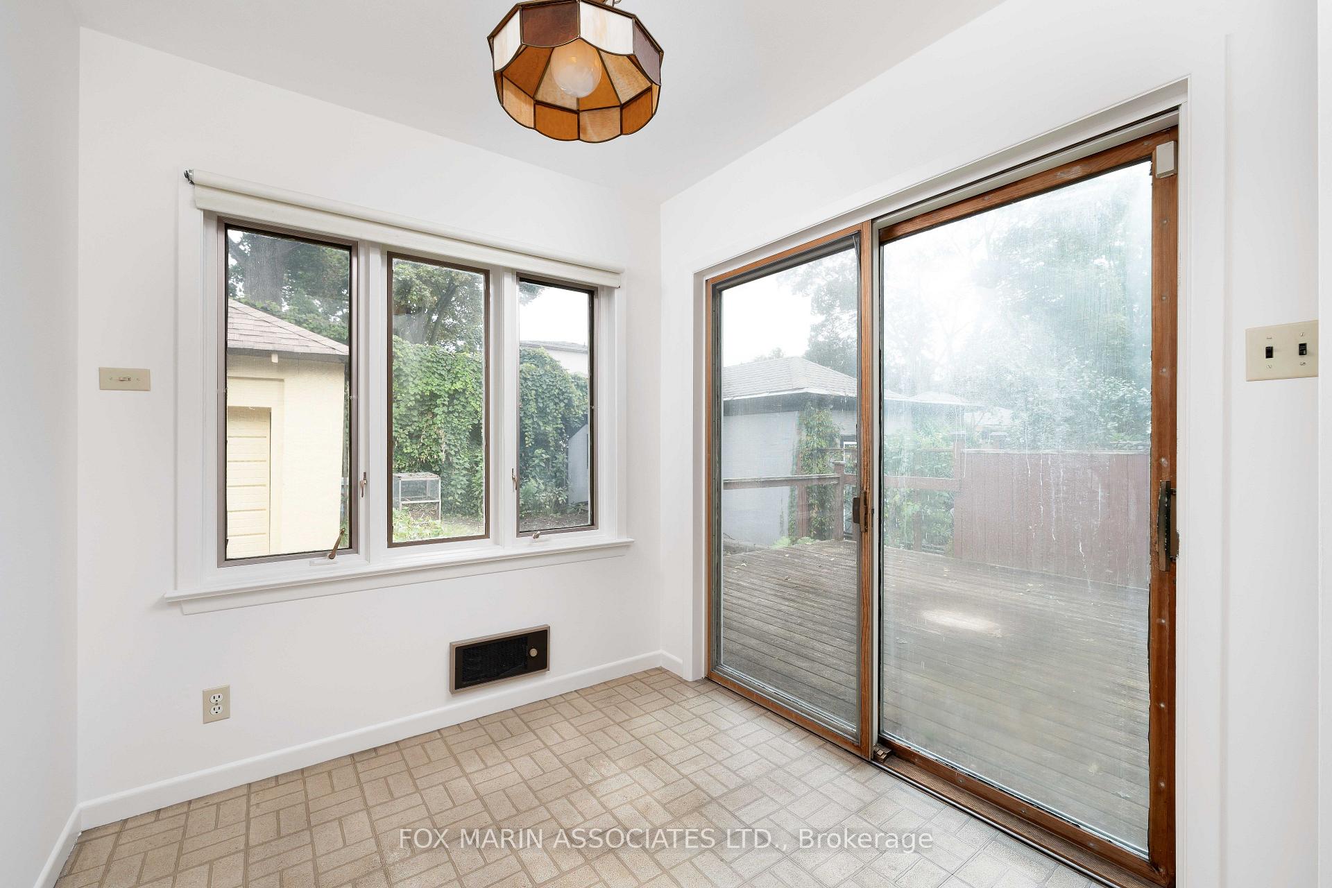 Photo 18 of 26 Claxton Boulevard, Toronto, Humewood-Cedarvale — HOMEH