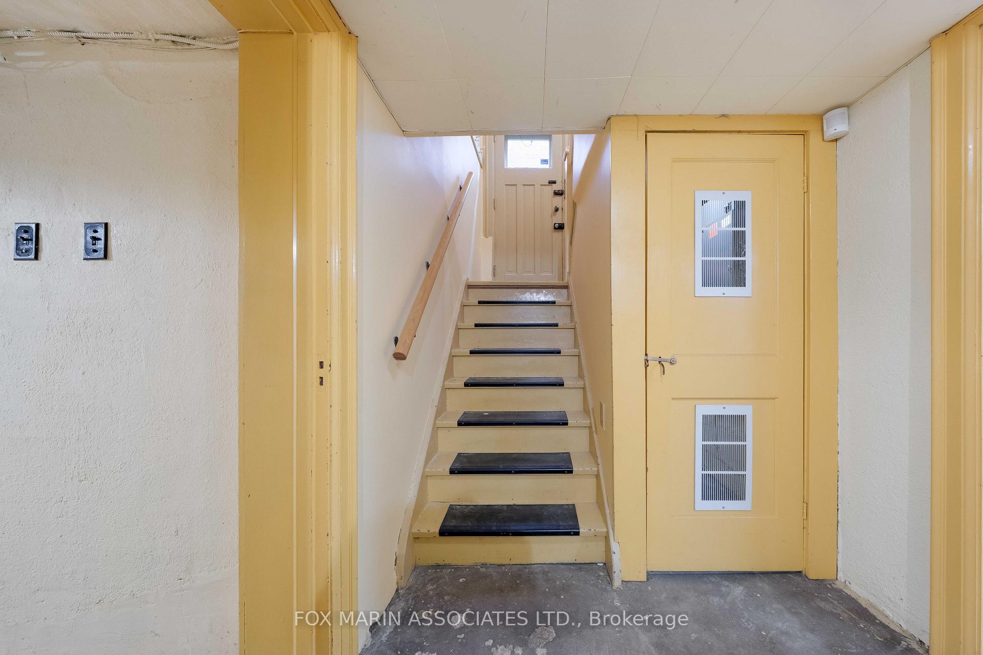 Photo 31 of 26 Claxton Boulevard, Toronto, Humewood-Cedarvale — HOMEH