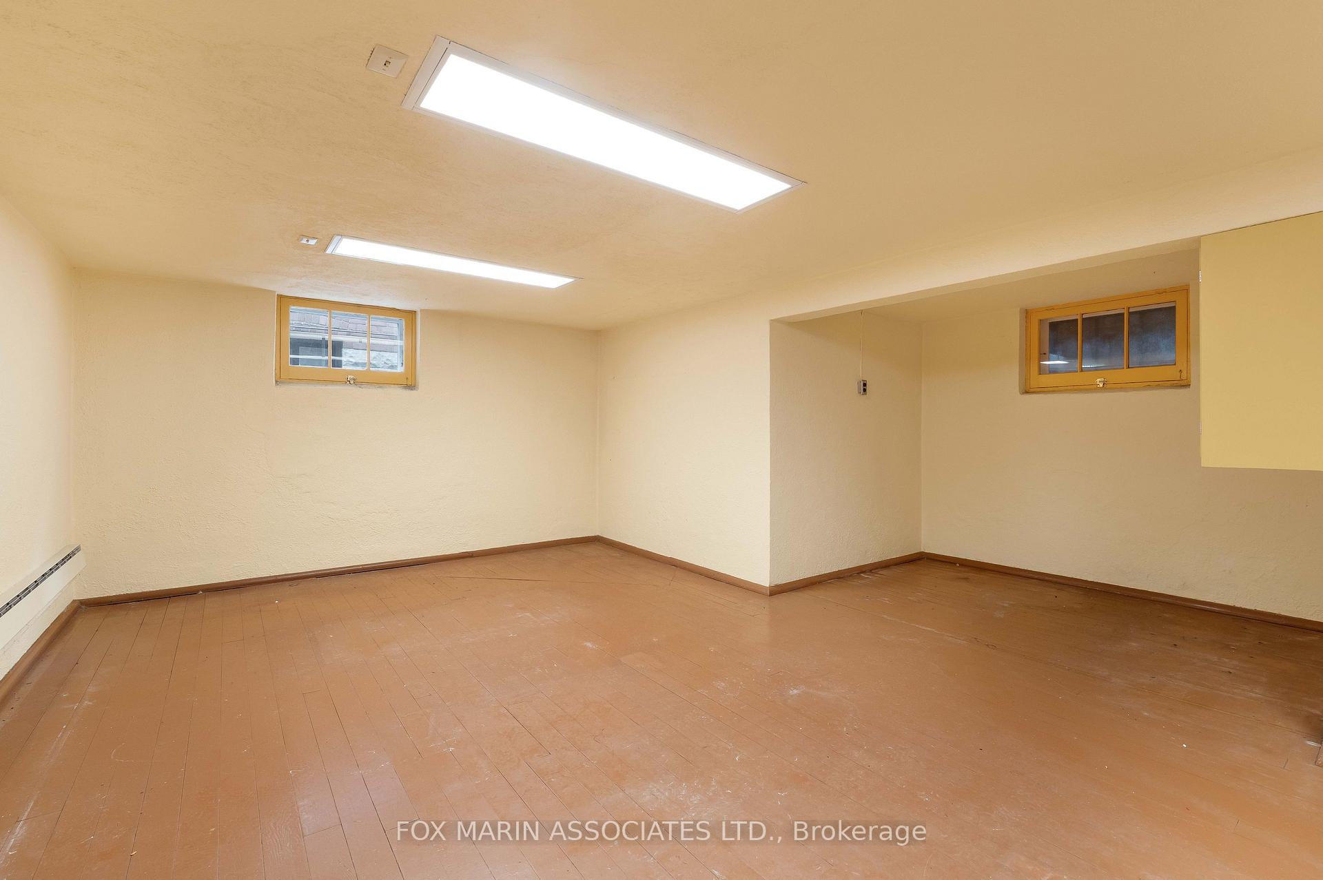 Photo 32 of 26 Claxton Boulevard, Toronto, Humewood-Cedarvale — HOMEH
