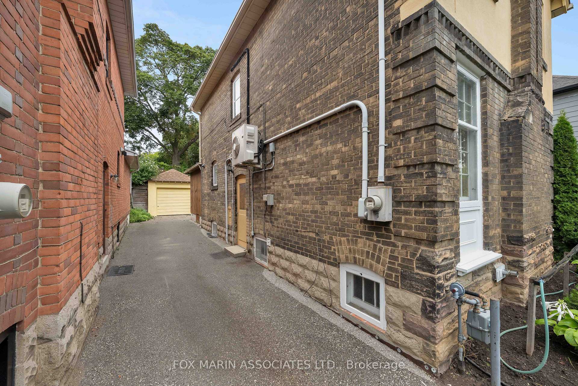 Photo 34 of 26 Claxton Boulevard, Toronto, Humewood-Cedarvale — HOMEH
