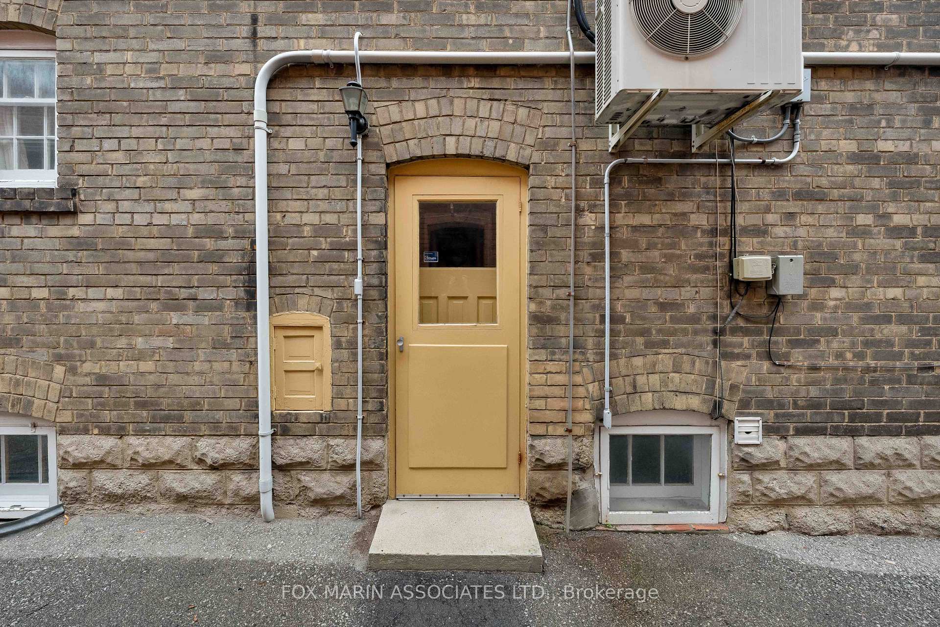 Photo 35 of 26 Claxton Boulevard, Toronto, Humewood-Cedarvale — HOMEH