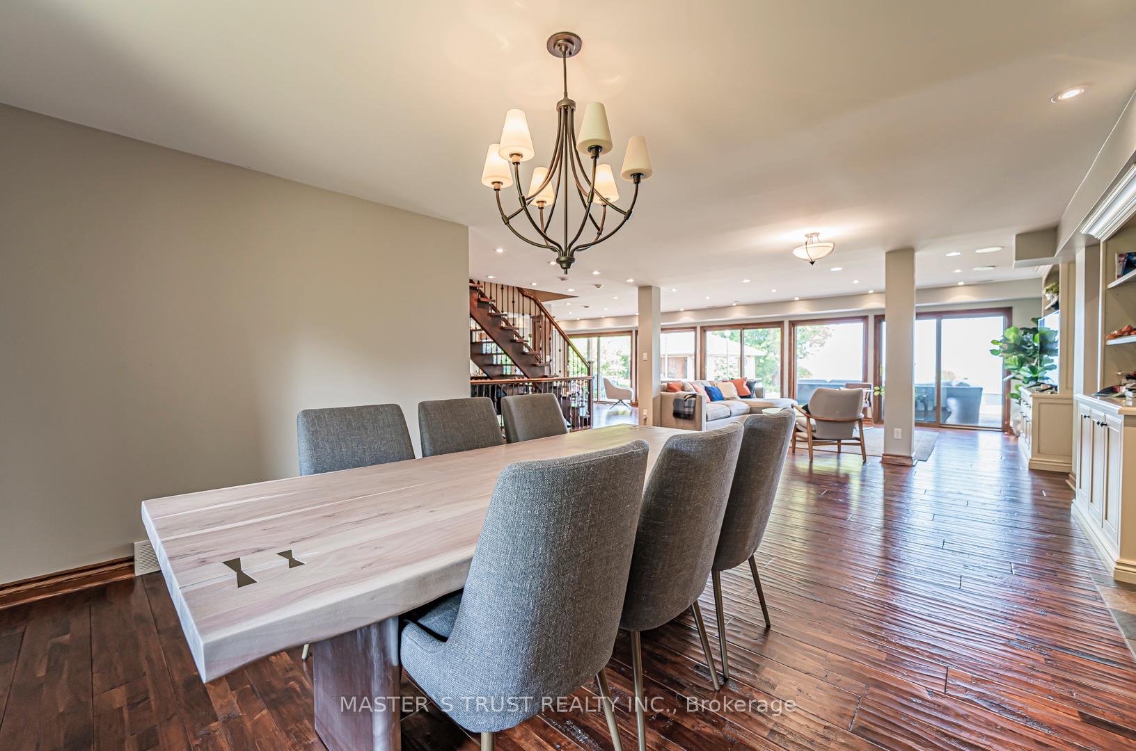 Photo 18 of 7 Third Line, Oakville, Southwest — HOMEH