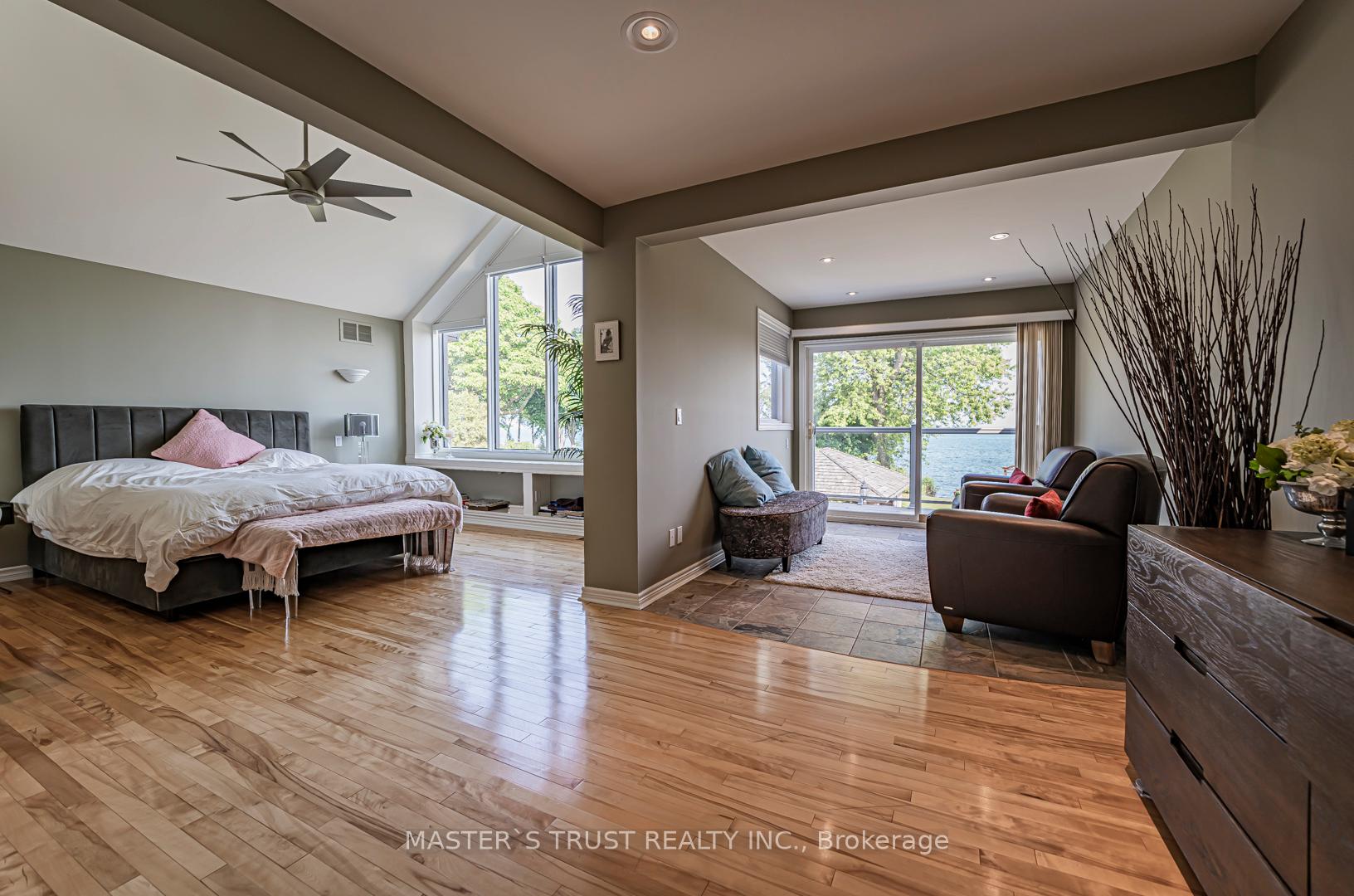 Photo 21 of 7 Third Line, Oakville, Southwest — HOMEH