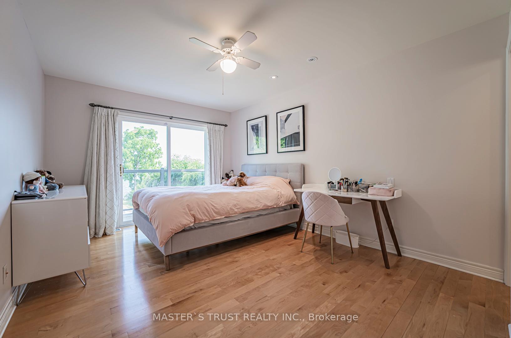 Photo 27 of 7 Third Line, Oakville, Southwest — HOMEH