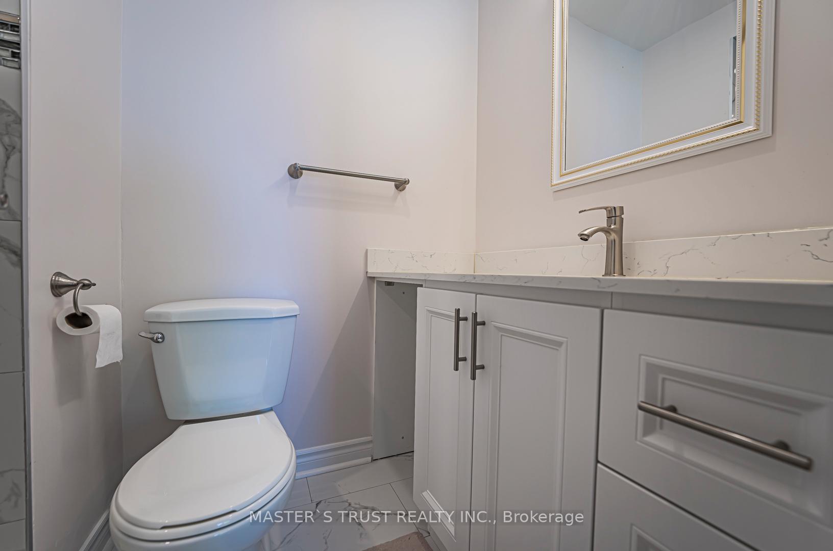 Photo 30 of 7 Third Line, Oakville, Southwest — HOMEH