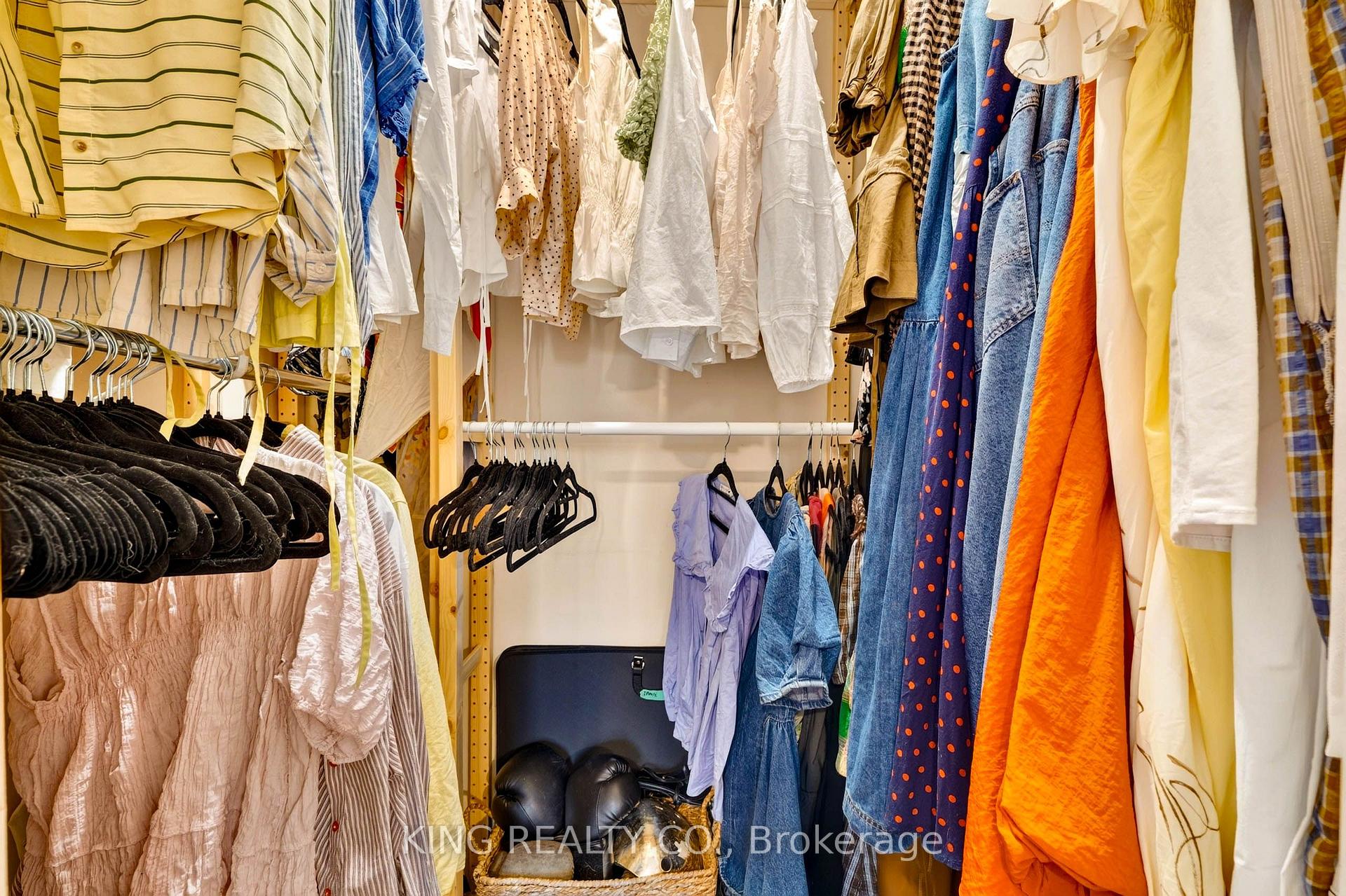 Photo 14 of Unit 301, 120 Lombard Street, Toronto, Church-Yonge Corridor — HOMEH