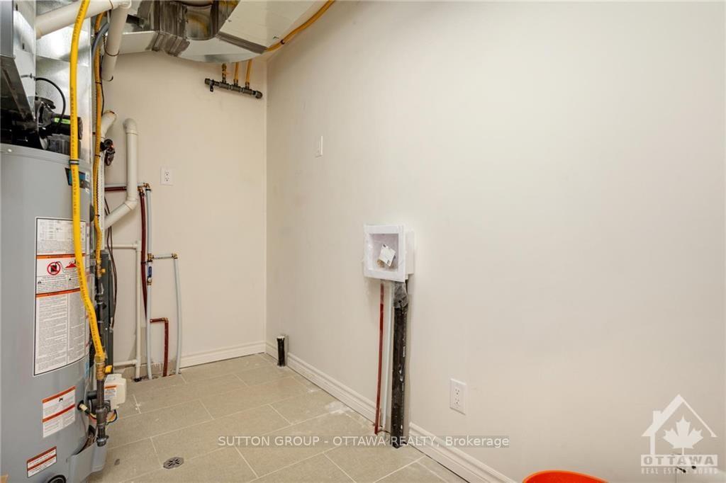 Photo 11 of 183 Presland Road, Ottawa, Overbrook/Castle Heights — HOMEH