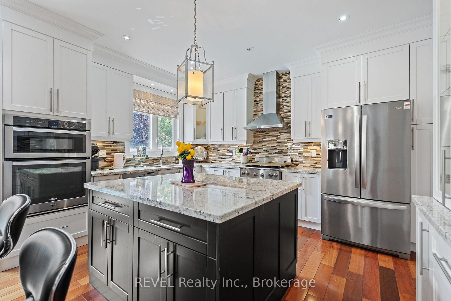 Photo 15 of 401 Schreyer Crescent, Milton, Harrison — HOMEH