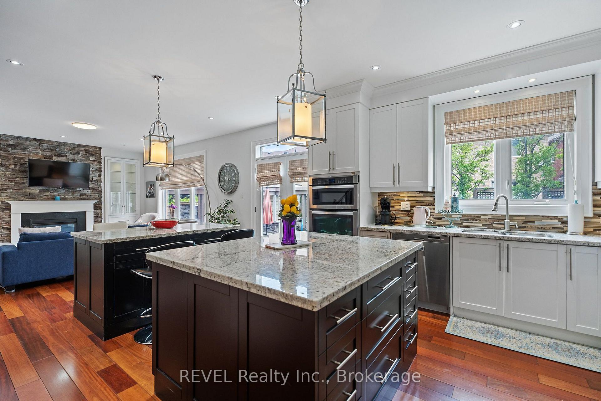 Photo 20 of 401 Schreyer Crescent, Milton, Harrison — HOMEH