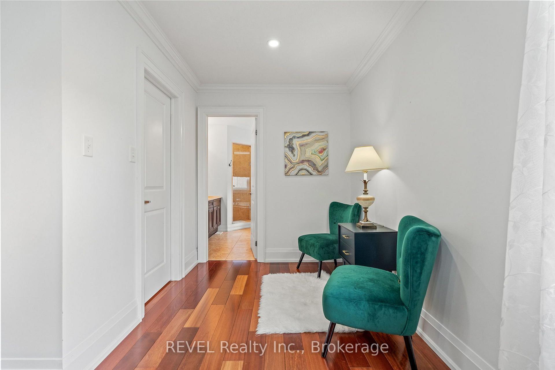 Photo 26 of 401 Schreyer Crescent, Milton, Harrison — HOMEH
