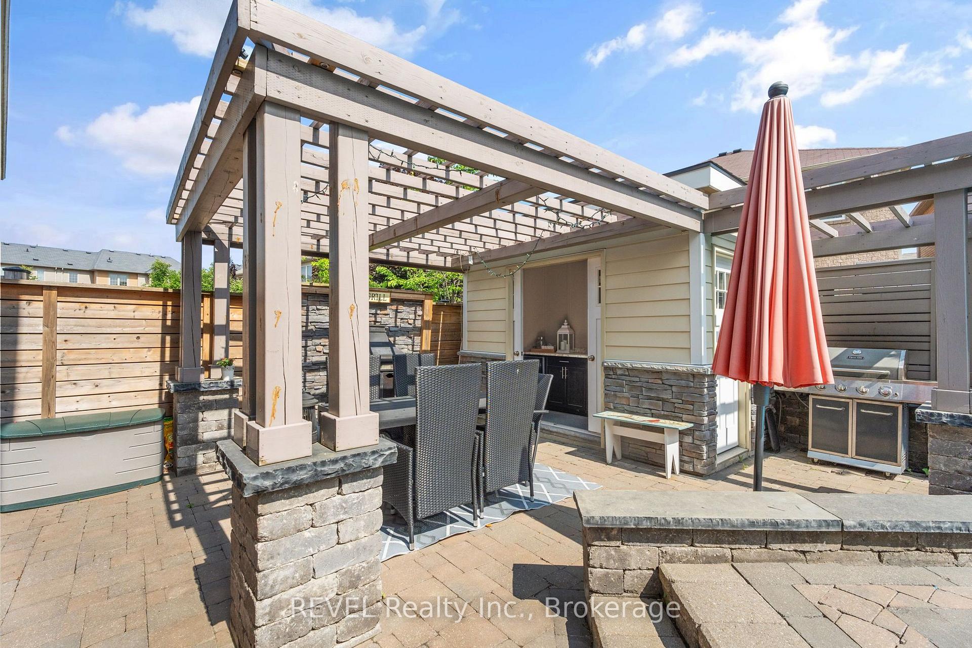 Photo 33 of 401 Schreyer Crescent, Milton, Harrison — HOMEH